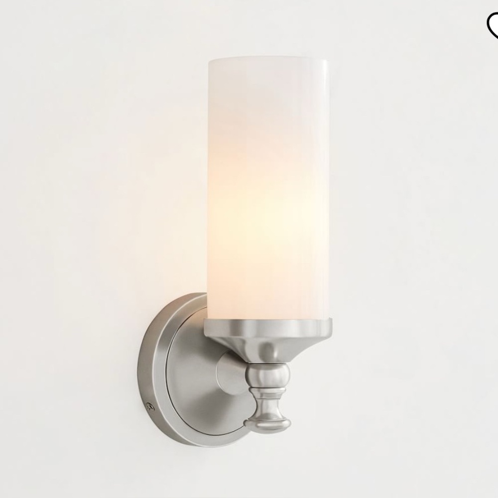 Mercer wall Sconce